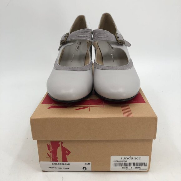 Re-Mix Vintage Gray Mary Jane Heels | Size 9 - Classic Style - Picture 4 of 9